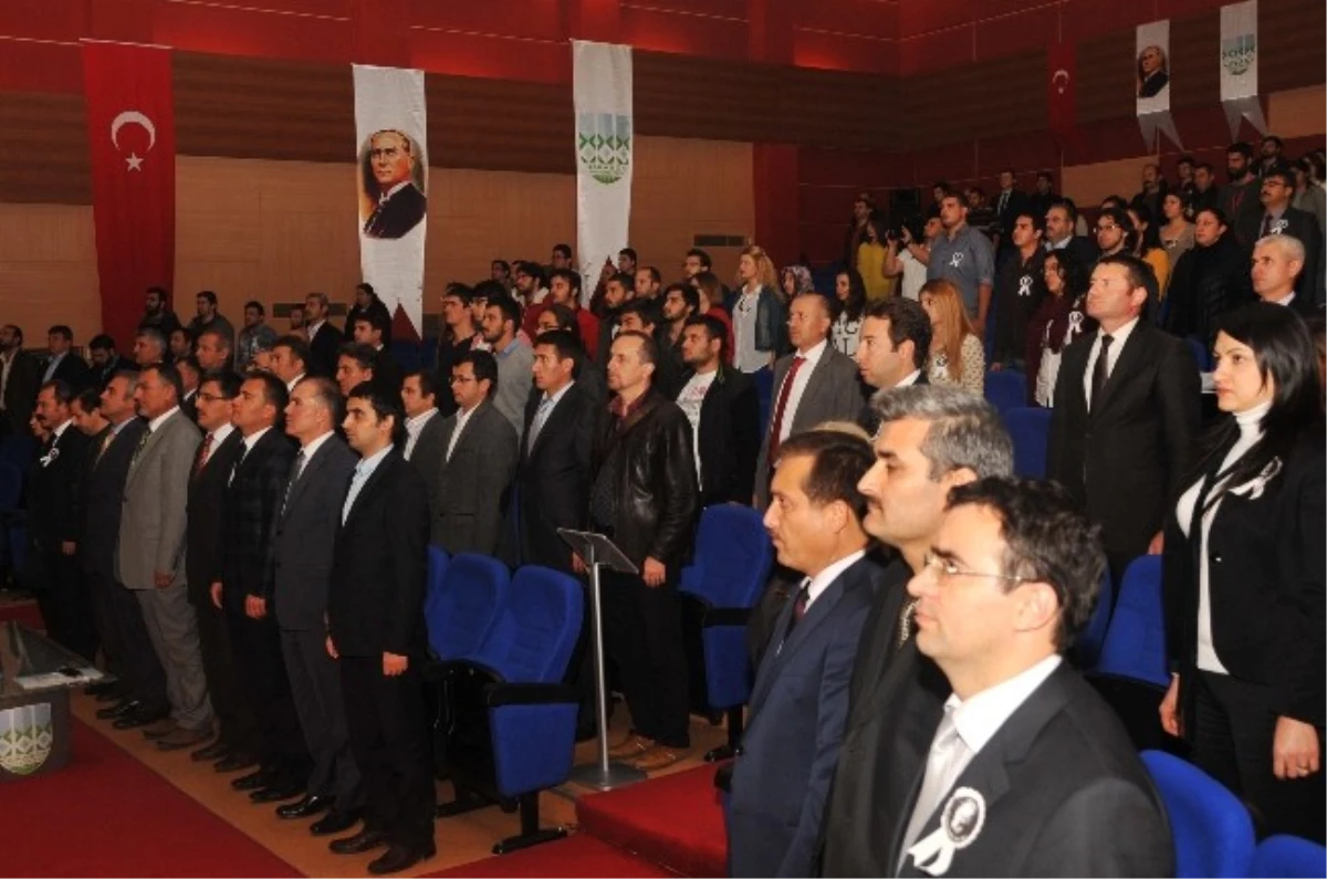 KBÜ\'de \'Büyük Önder Atatürk\' Konulu Panel Gerçekleştirildi