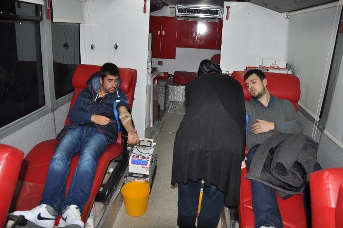 Lüleburgaz\'da 2 Günde 100 Ünite Kan Toplandı