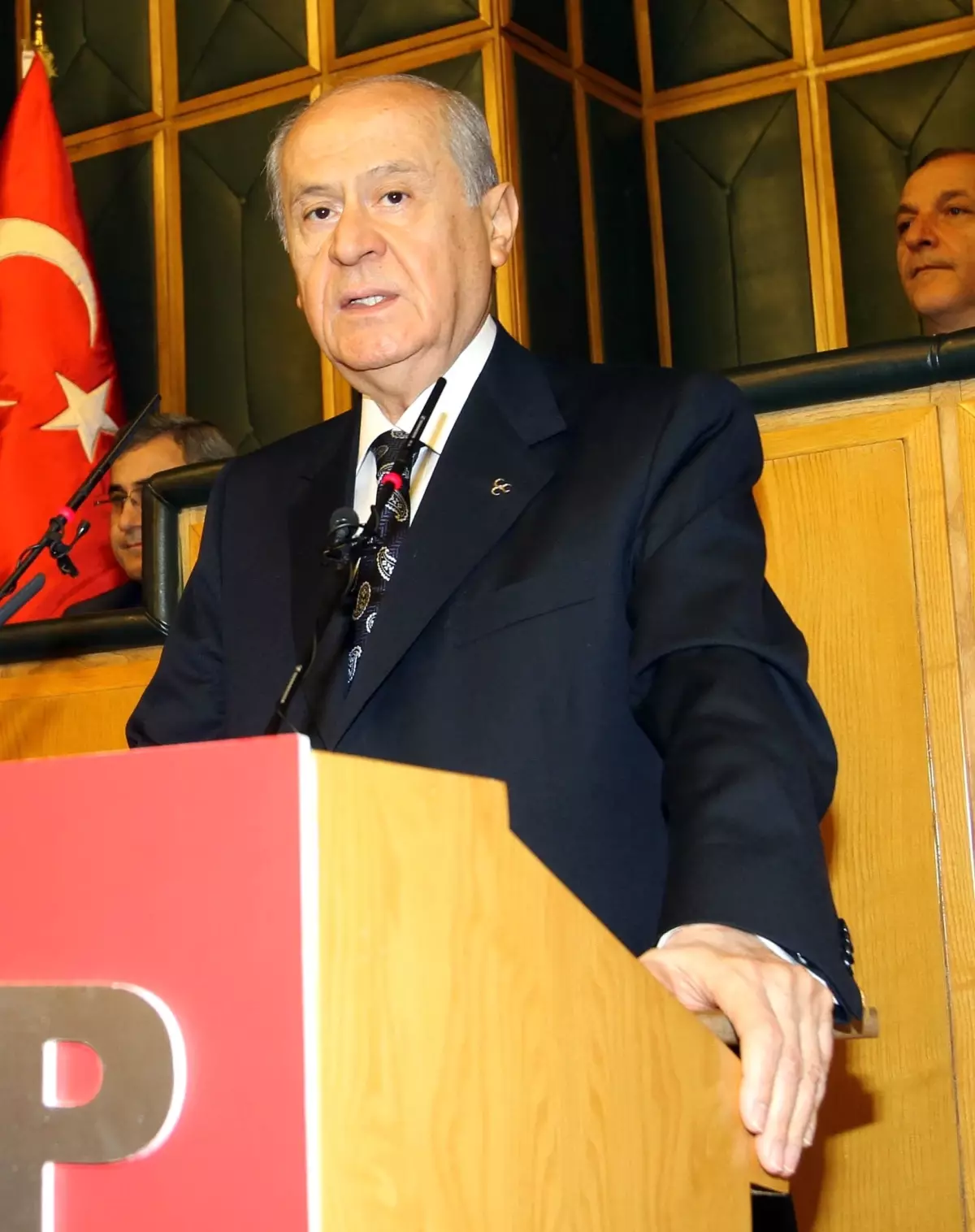 Bahçeli: AKP Hükümeti Filipinler\'in Yanında Olmalıdır