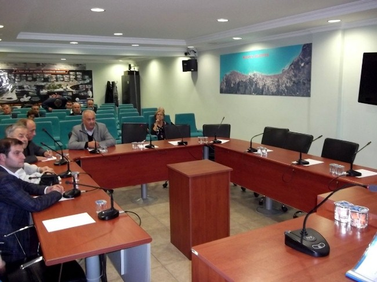 Mudanya Belediye Meclisi\'nde CHP Eylemi