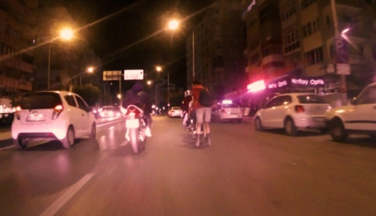 (Özel Haber) Trafikte Ölümle Dalga Geçtiler
