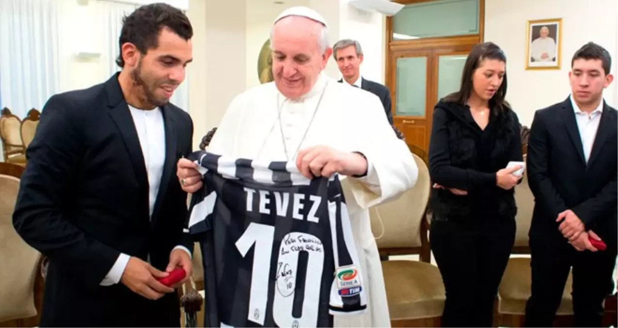 Tevez\'den Papa\'ya Ziyaret