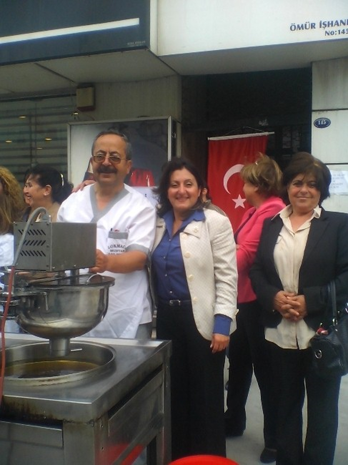 Ak Partili Sevim Tozan\'a Karadenizli Kadınlardan Destek