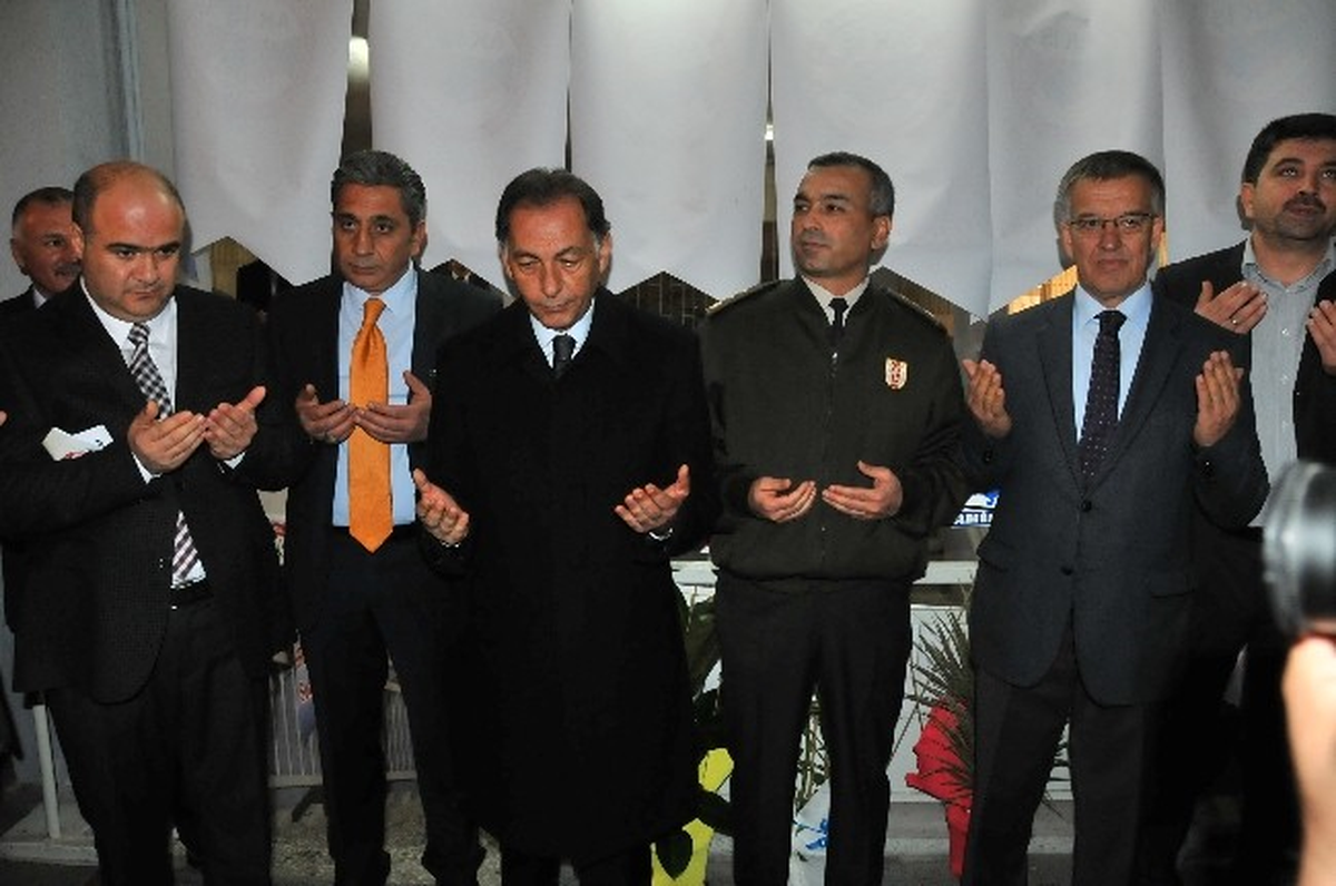 Akşehir\'de Ak-İş Açıldı