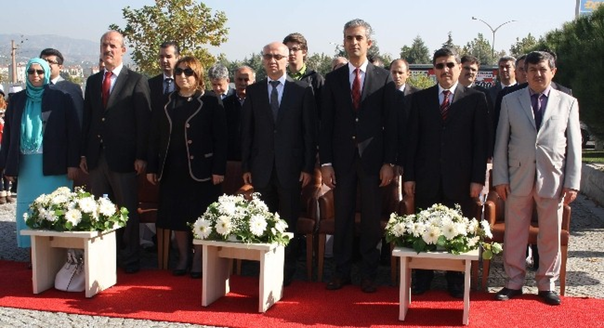 Aydınlı Öğrenciler İçin Tanıtım ve Kariyer Günleri