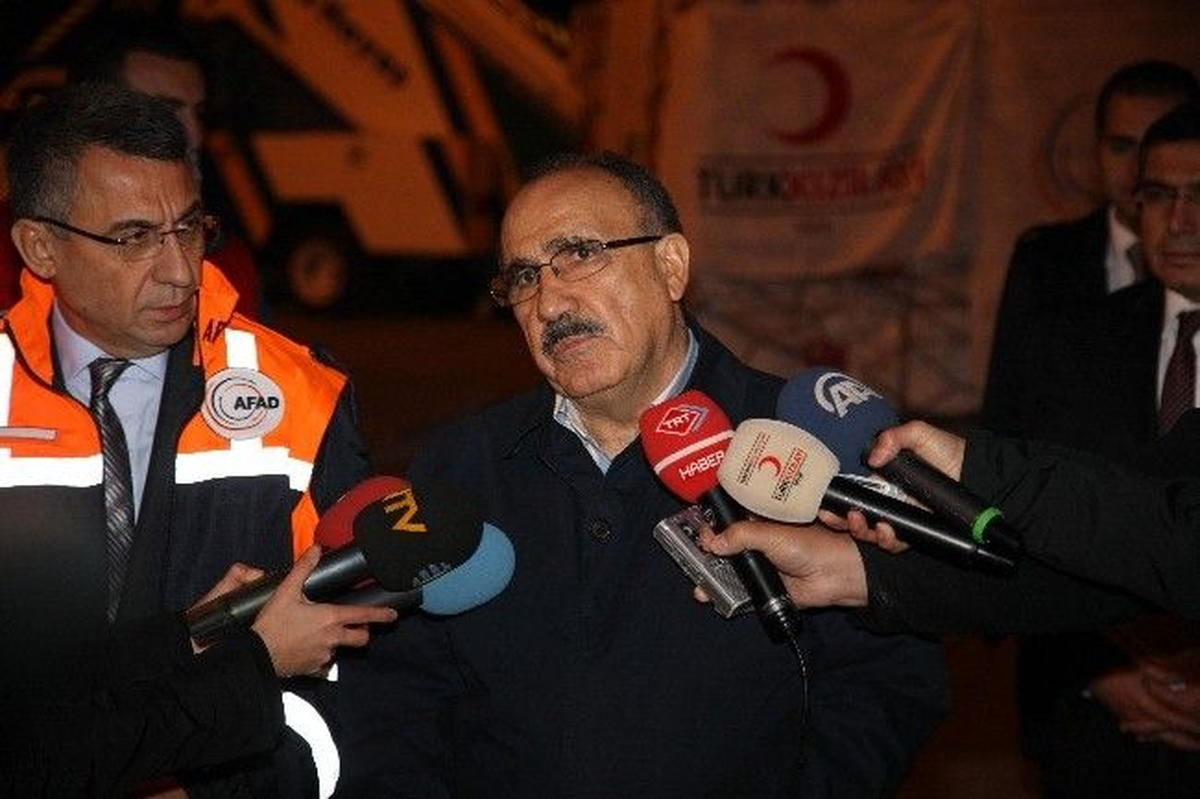 Başbakan Yardımcısı Atalay, Filipinler\'den Ayrıldı