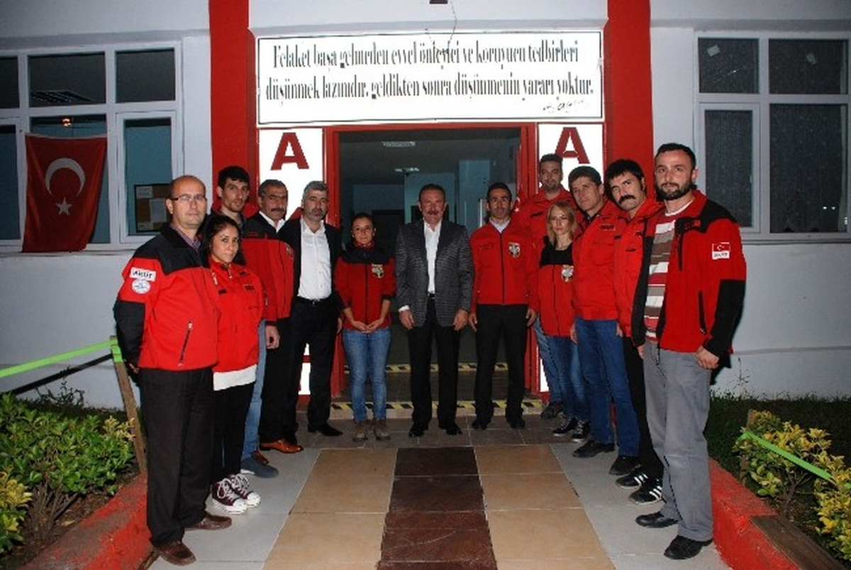 Başkan Doğan Akut\'u Ziyaret Etti