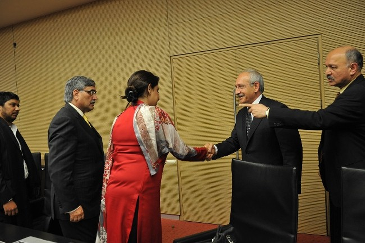 Chp Lideri Kılıçdaroğlu Pakistanlı Senatörlerle Bir Araya Geldi
