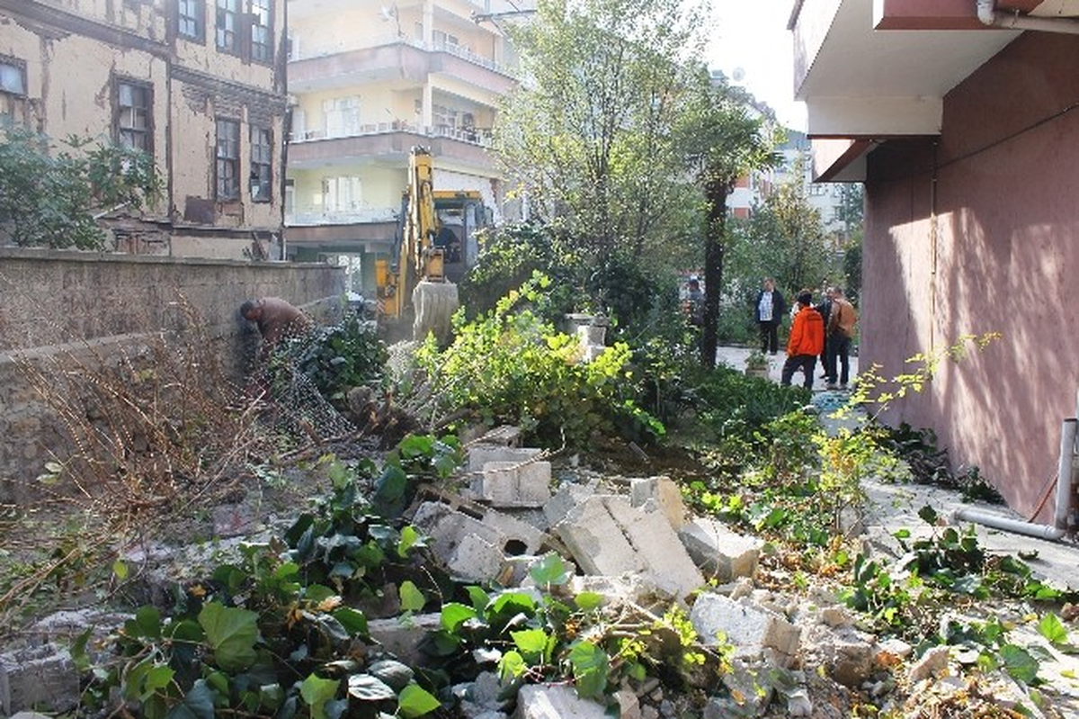 Devrek\'te, Belediyenin Çevre Düzenleme Çalışmaları
