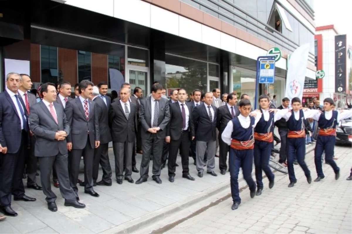 Erzincan Gençlik Merkezi Yeni Yerinde Hizmete Açıldı