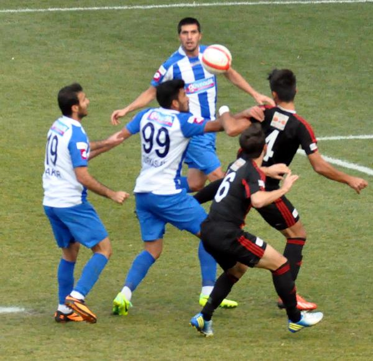 Erzurum Büyükşehir Belediye-Orhangazıspor: 3-1