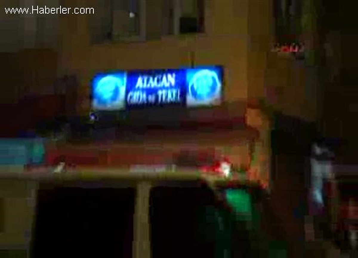 Eskişehir ) Sokakta El Bombası Patladı