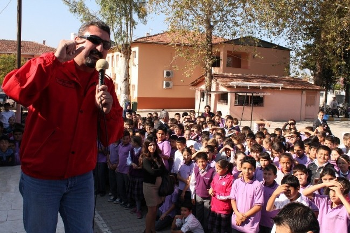 Fethiye\'de Öğrencilere Afet Öncesi Hazırlık Anlatıldı