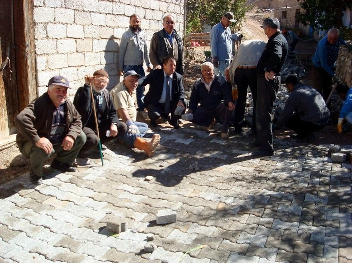 Gemerek İlçe Özel İdare Müdürlüğü, Çalışmalarına Devam Ediyor