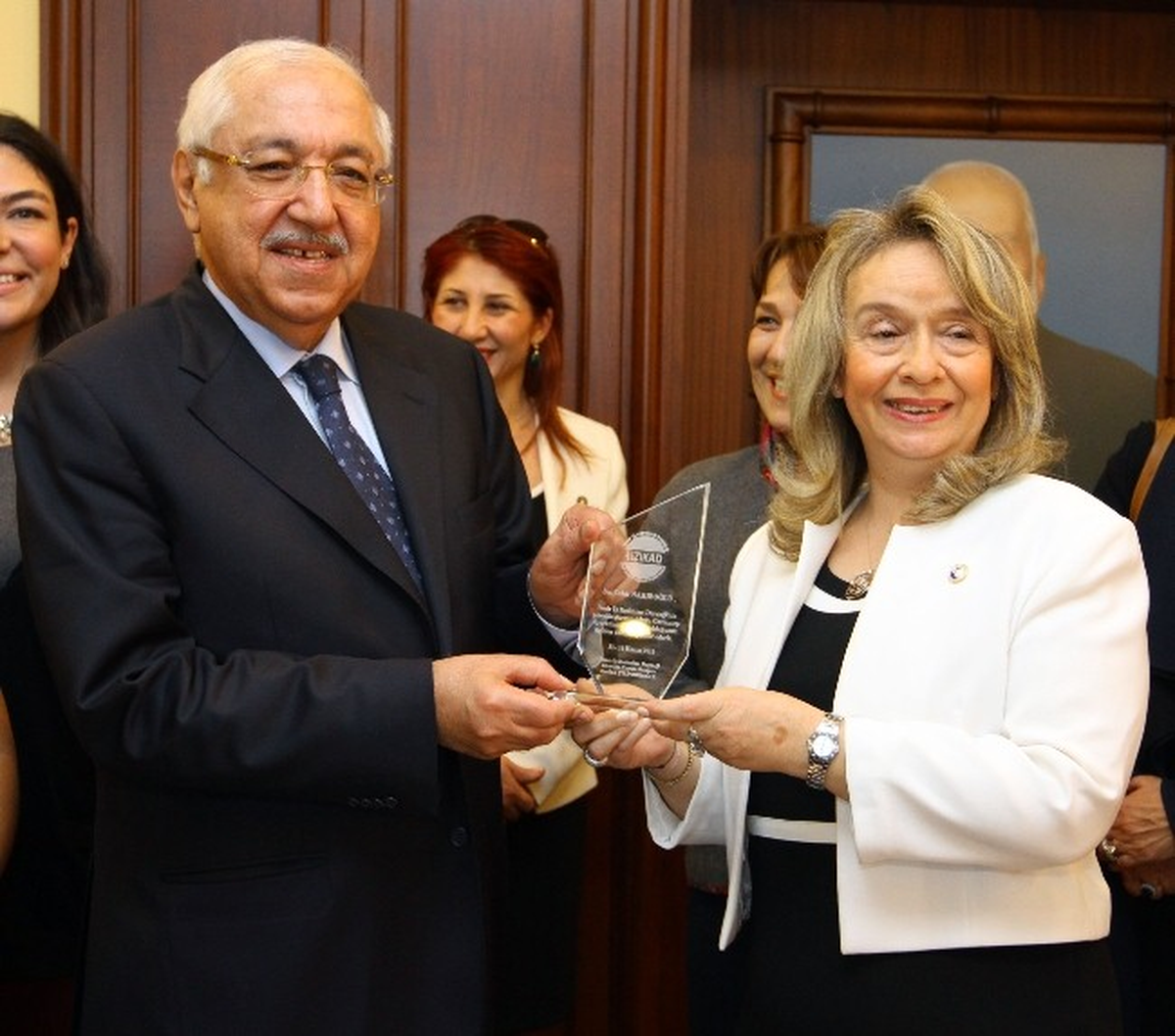 İzikad Üyeleri Naksan\'ı Ziyaret Etti