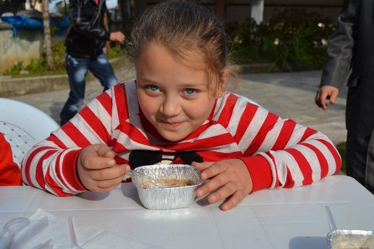 Kabadüz Müftülüğü Aşure Dağıttı