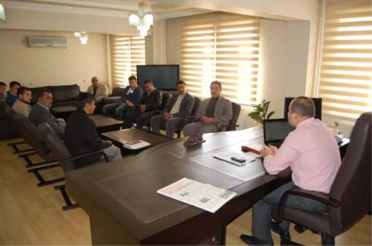 Kaymakam Kaya Kasaplarla Bir Araya Geldi