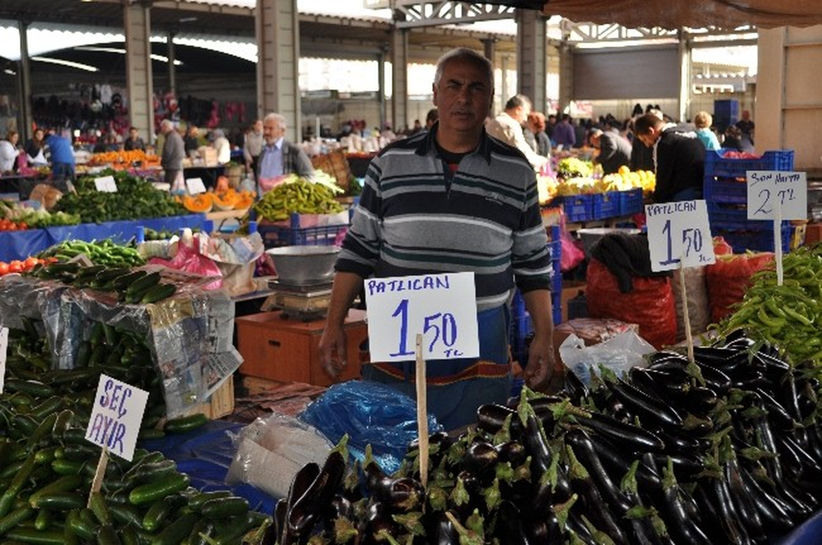 Kışlık Meyve ve Sebzelerde Fiyatlar Düşüyor