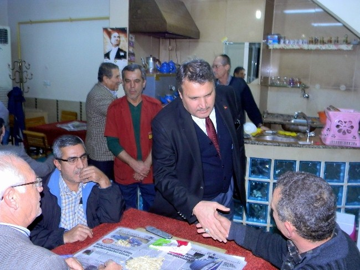 Manisa Büyükşehir Aday Adayı Çerçi Esnafla Buluştu
