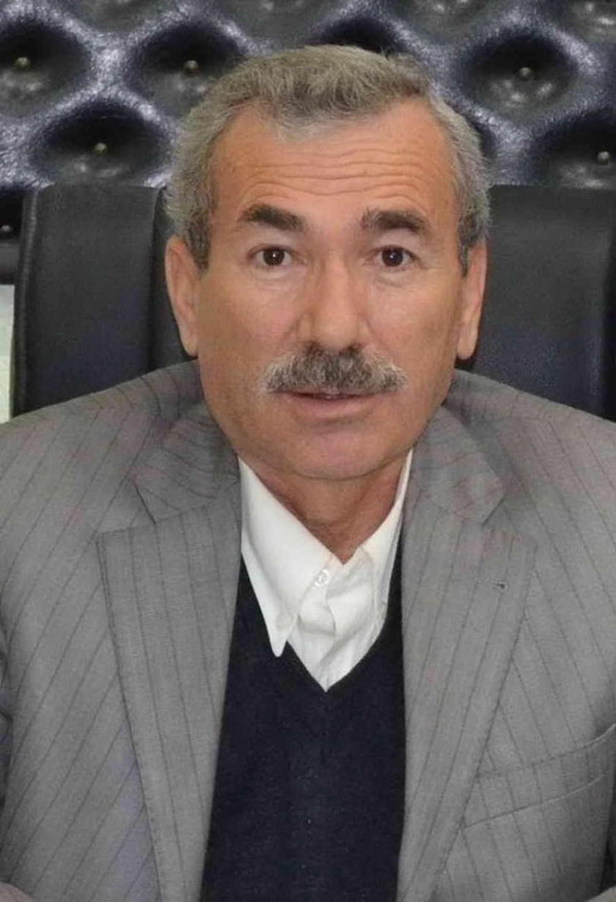 MHP\'den İstifa Eden Başkan Bütüner, AK Parti\'den Aday Adayı Oldu