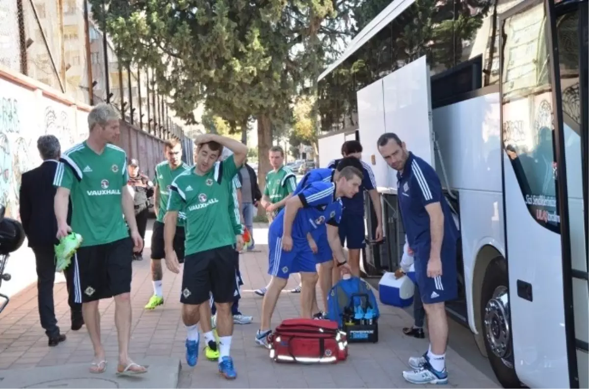 Milli Maçın Biletlerinin Yarısı Satıldı