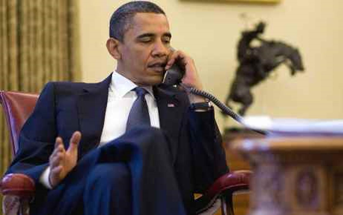Obama ve Cameron Telefonda Görüştü