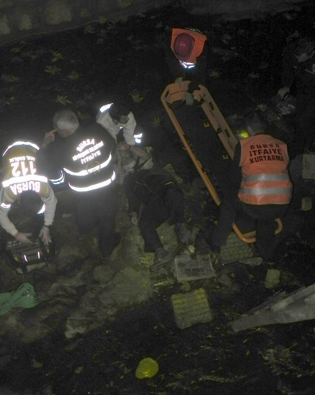 Bursa\'da Bir Adam Emniyete Gitmemek İçin Dereye Atladı