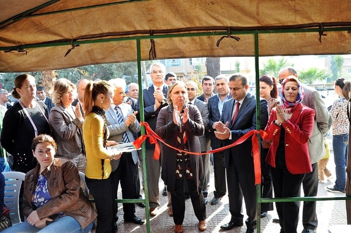 Reyhanlı\'da İhtiyaç Sahibi Öğrenciler Yararına Kermes