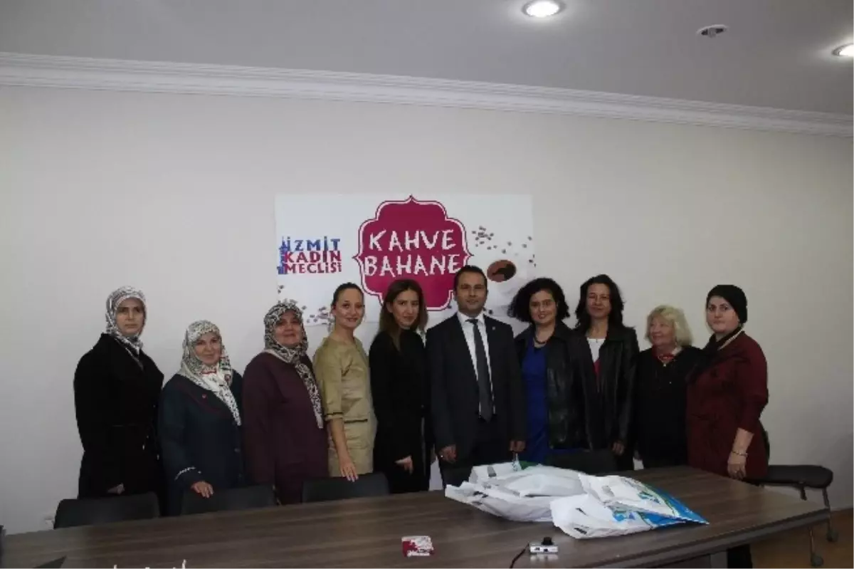 Sağlık-Sen\'den Kadın Meclisine Ziyaret