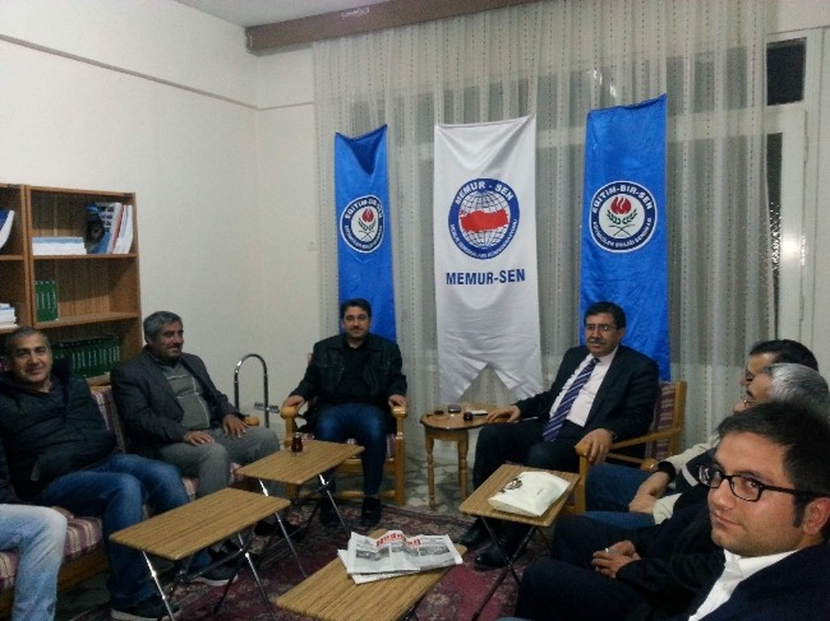 Yedilioğlu, Memur-Sen\'e Ziyaret Etti