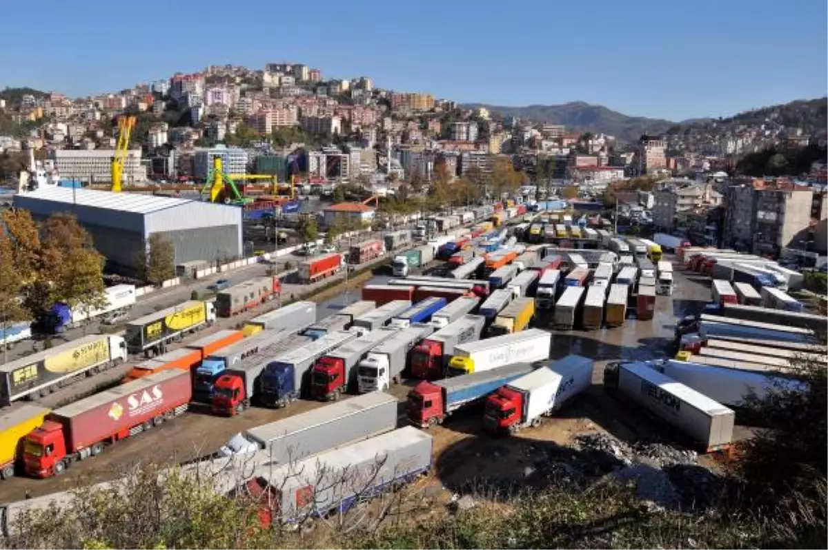 Zonguldak Limanı\'ndaki Gemi ve TIR Sayısına Dair Açıklama