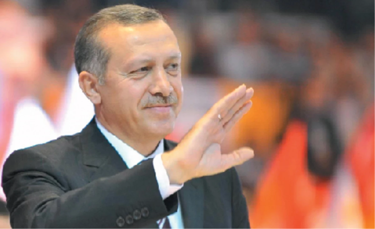 Başbakan Erdoğan Torununu Görmek İçin İstanbul\'a Geldi