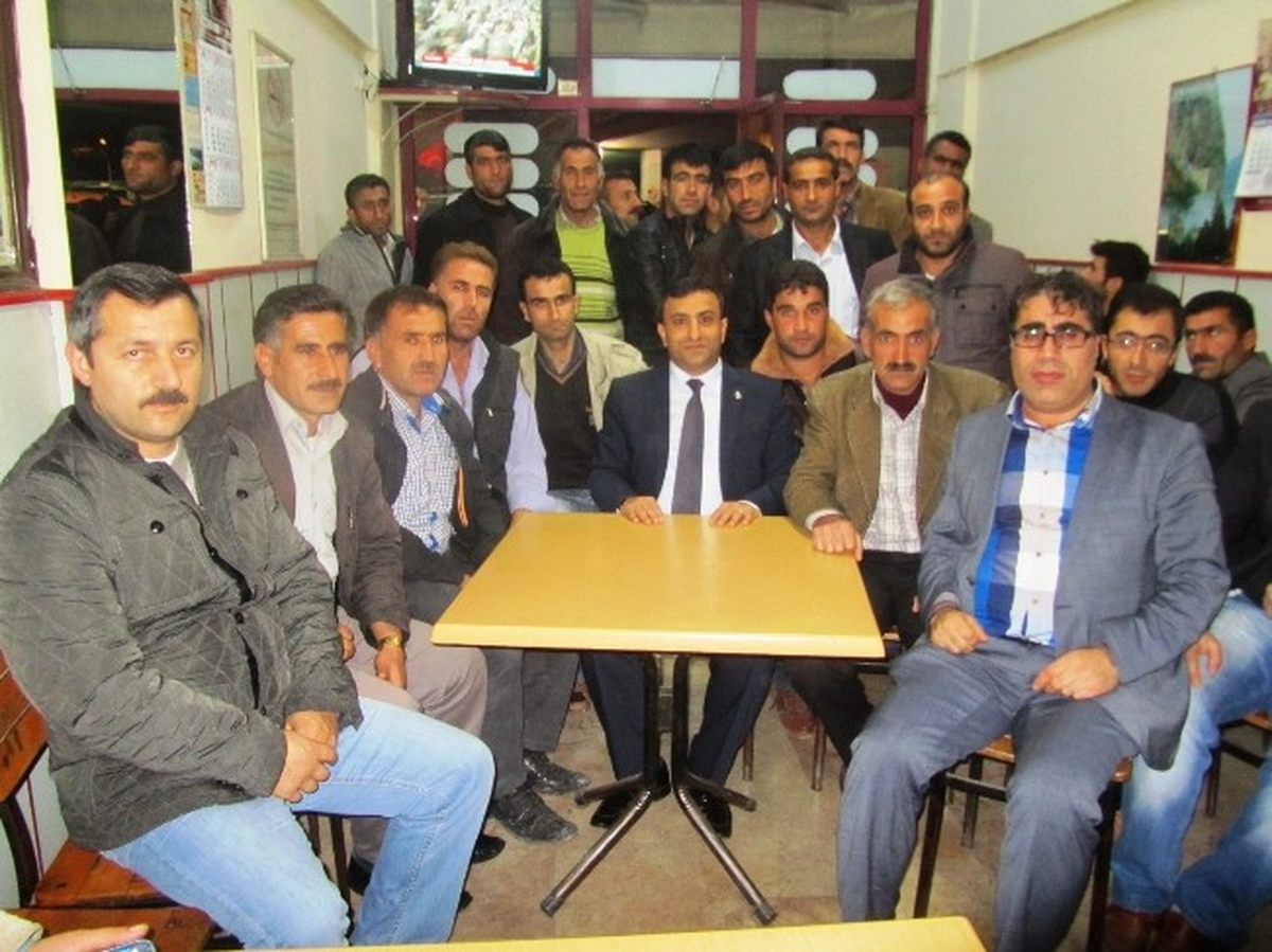 Başkan Altunbaş Mahalle Gezilerine Durmaksızın Devam Ediyor
