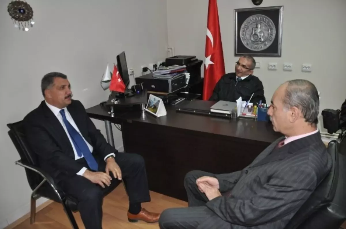 Battalgazi Belediyesi İftar Verdi