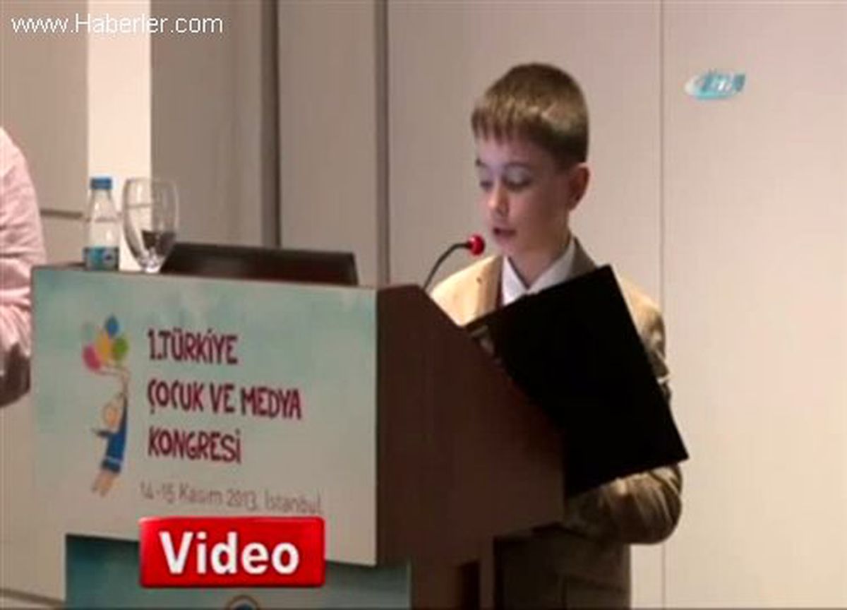 Bülent Arınç\'tan Çocuklara Facebook Uyarısı