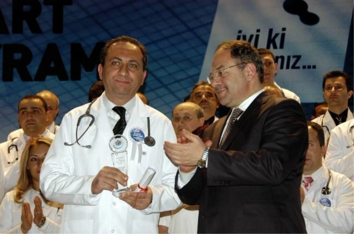 Dr. İsmail Fakı\'nın İsmi Kurduğu Hastanede Yaşatılsın