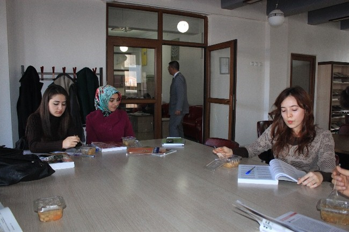 Erzurum Kültür ve Turizm Müdürlüğü Aşure Dağıttı