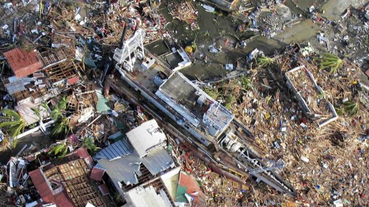Filipinler\'deki Haiyan Tayfunu