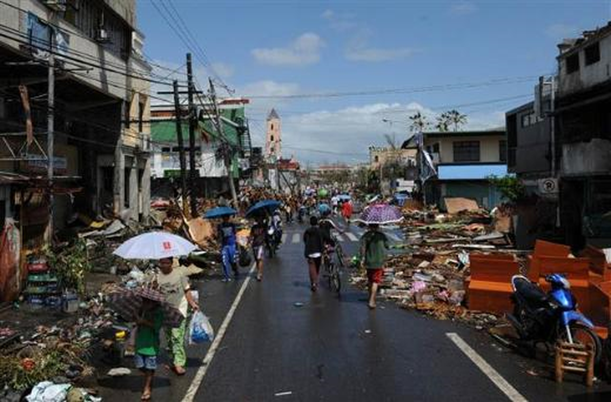 Filipinler\'deki Haiyan Tayfunu