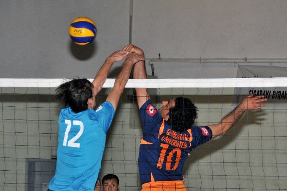 Gümüşhane\'de Kurumlar Arası Voleybol Turnuvası Sona Erdi
