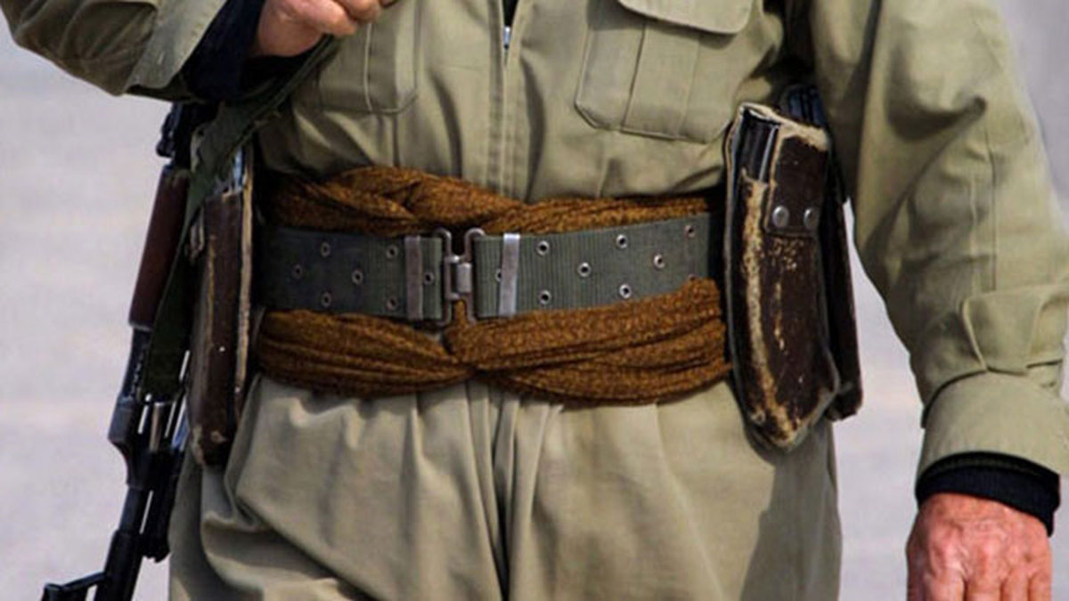 Hakkari\'de 1 PKK Üyesi Teslim Oldu