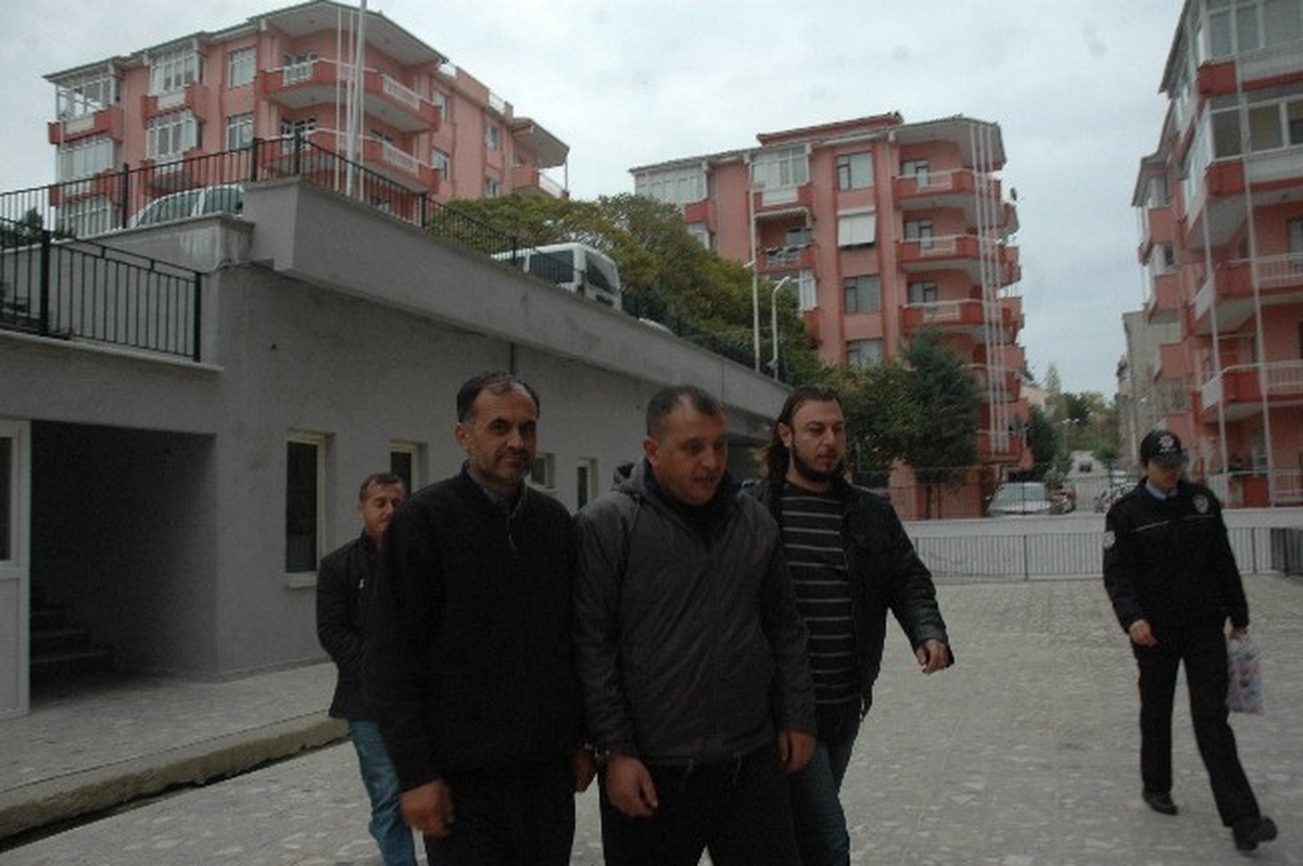 İhaleye Fesat Karıştıran 13 Kişi Gözaltına Alındı