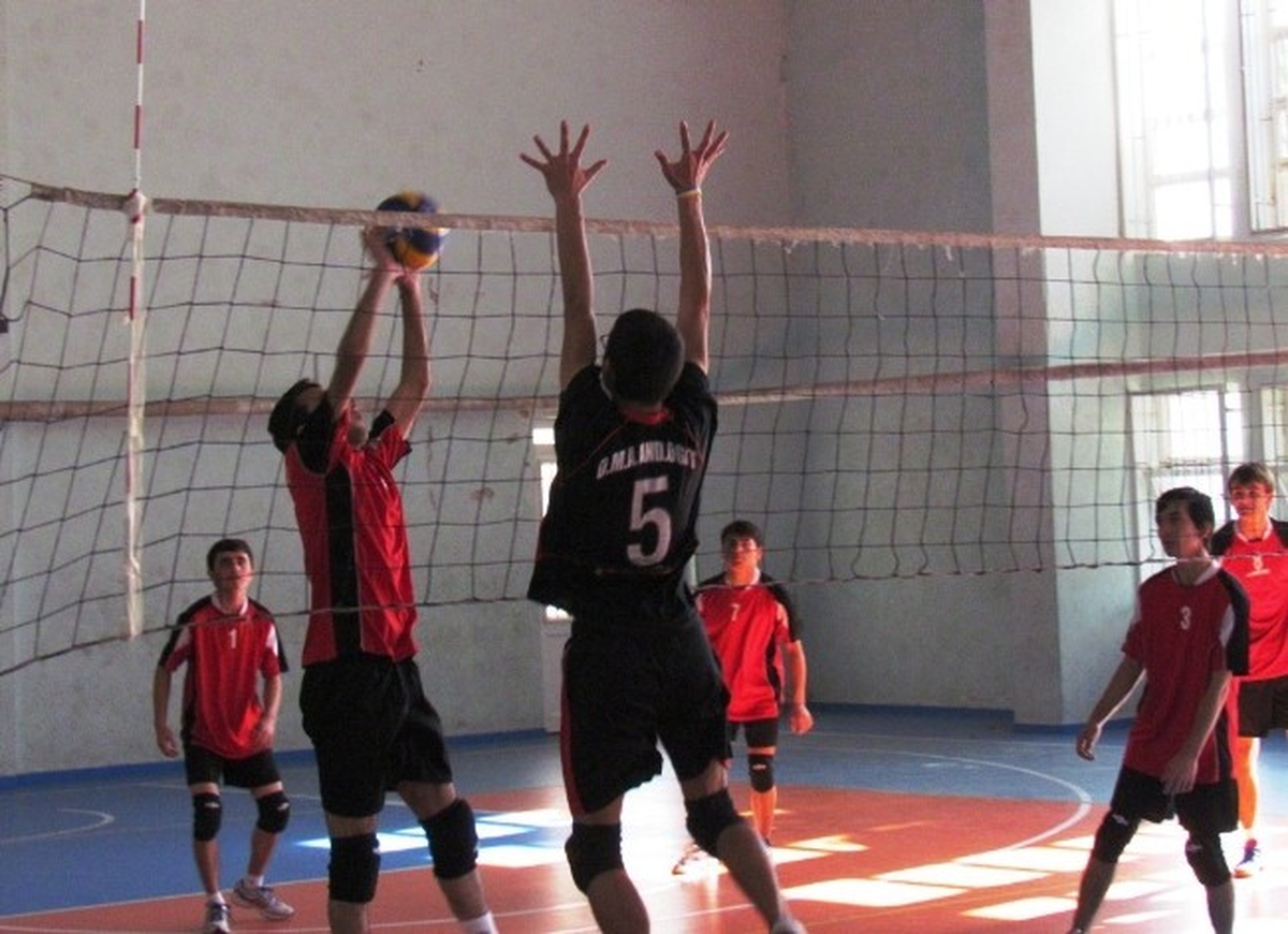 İzmir GSİM\'nin Okul Sporları Faaliyetleri Başladı