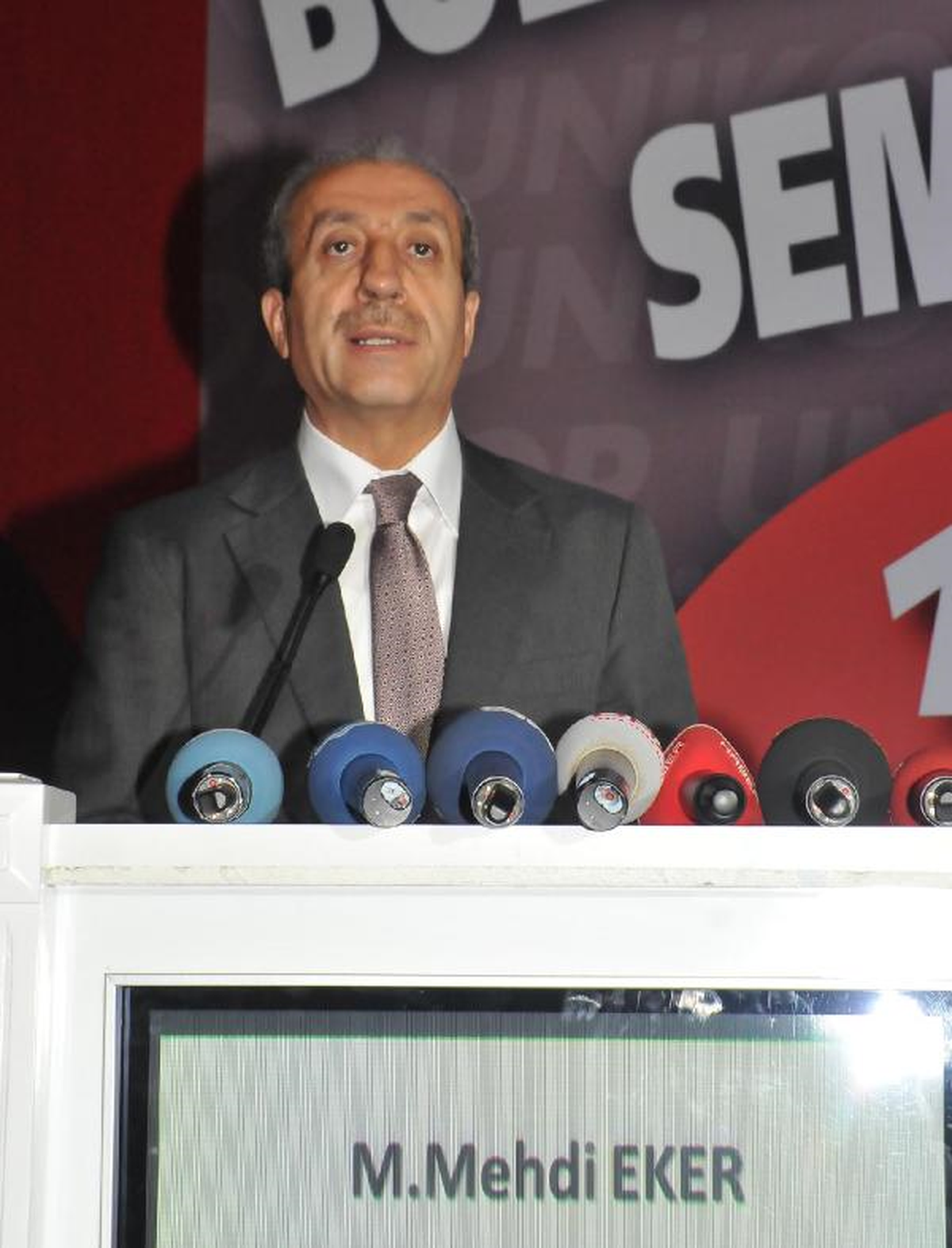 Kalkınma Bakanı Yılmaz: 2018\'de 1.3 Trilyon Dolarlık Ekonomiyi Hedefliyoruz (2)