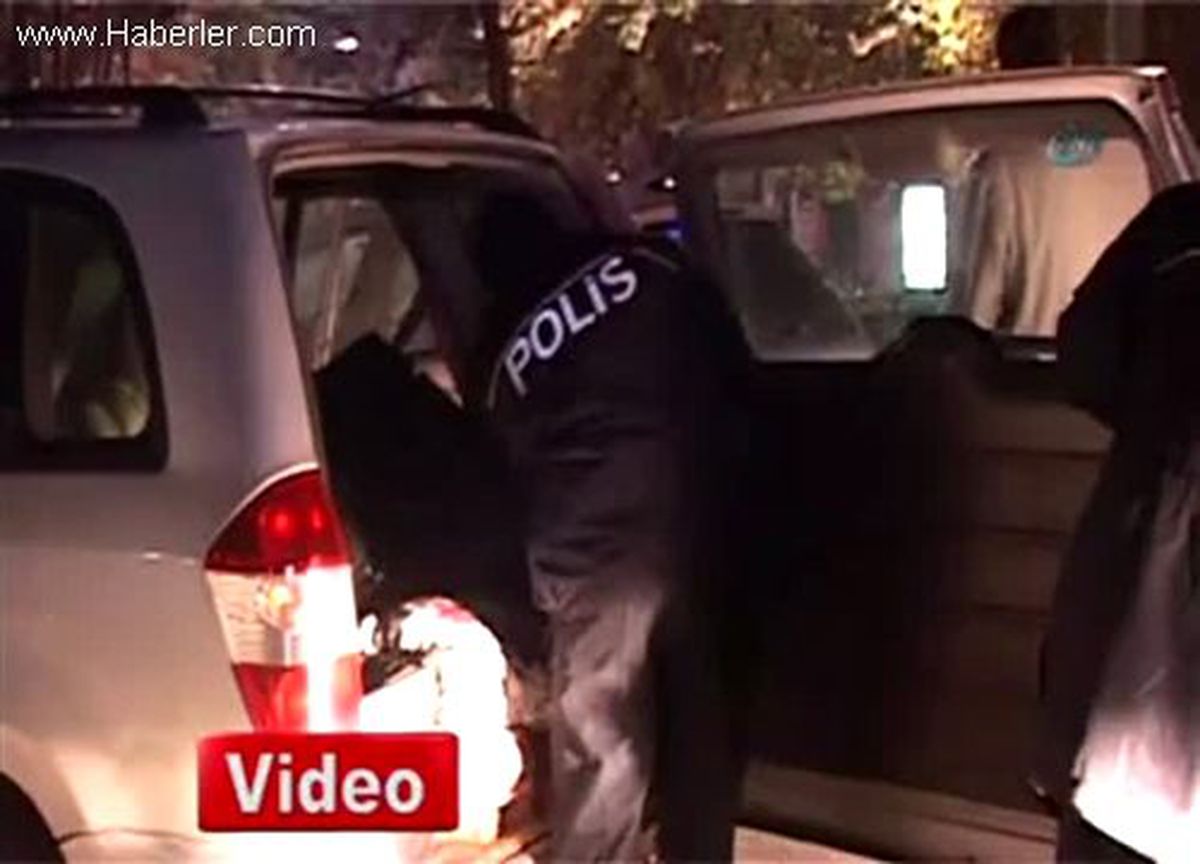 Konya\'da Bir Cipte Polis Aramasında Tarihi Eser Bulundu