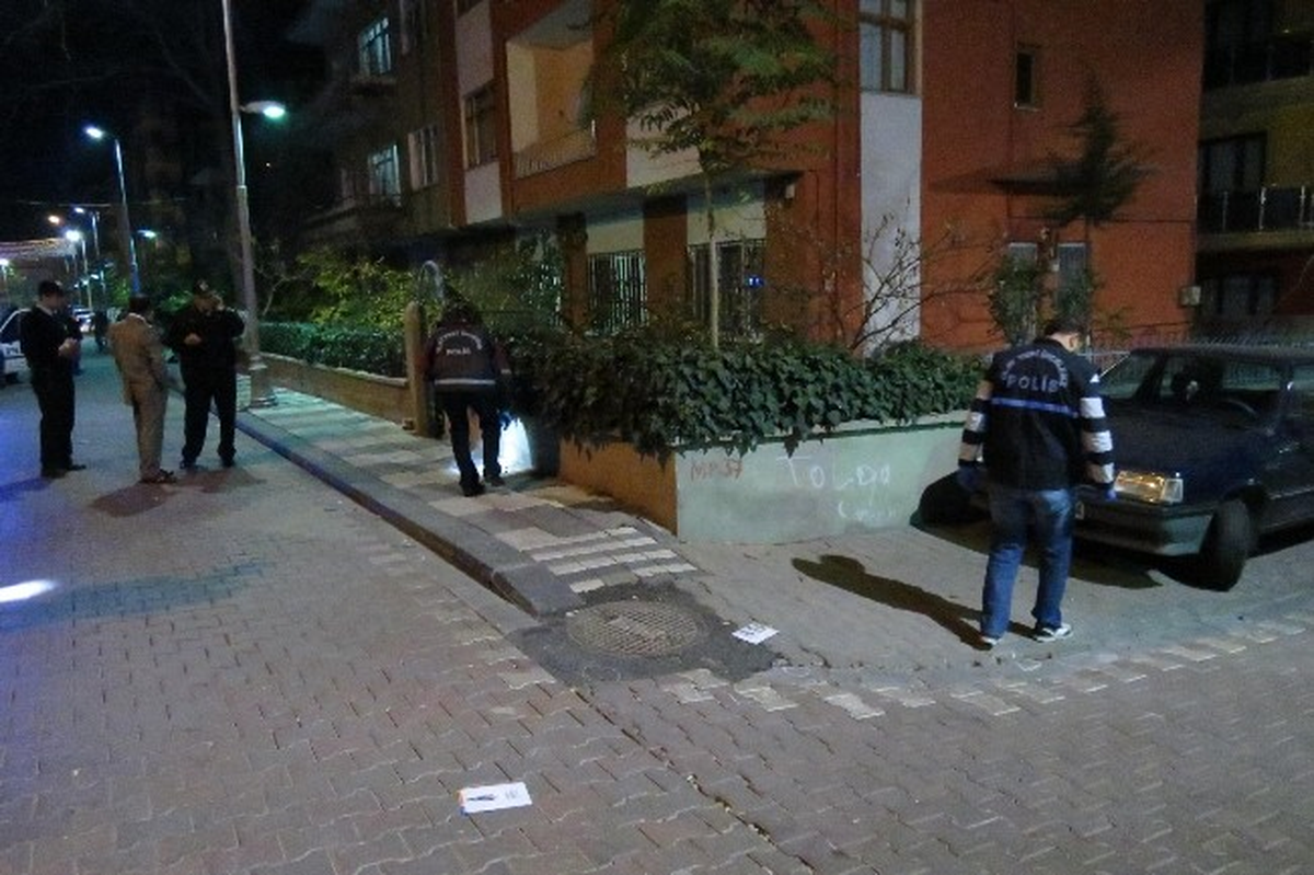 Malatya\'da Sokakta Tabanca Mermileri Bulundu