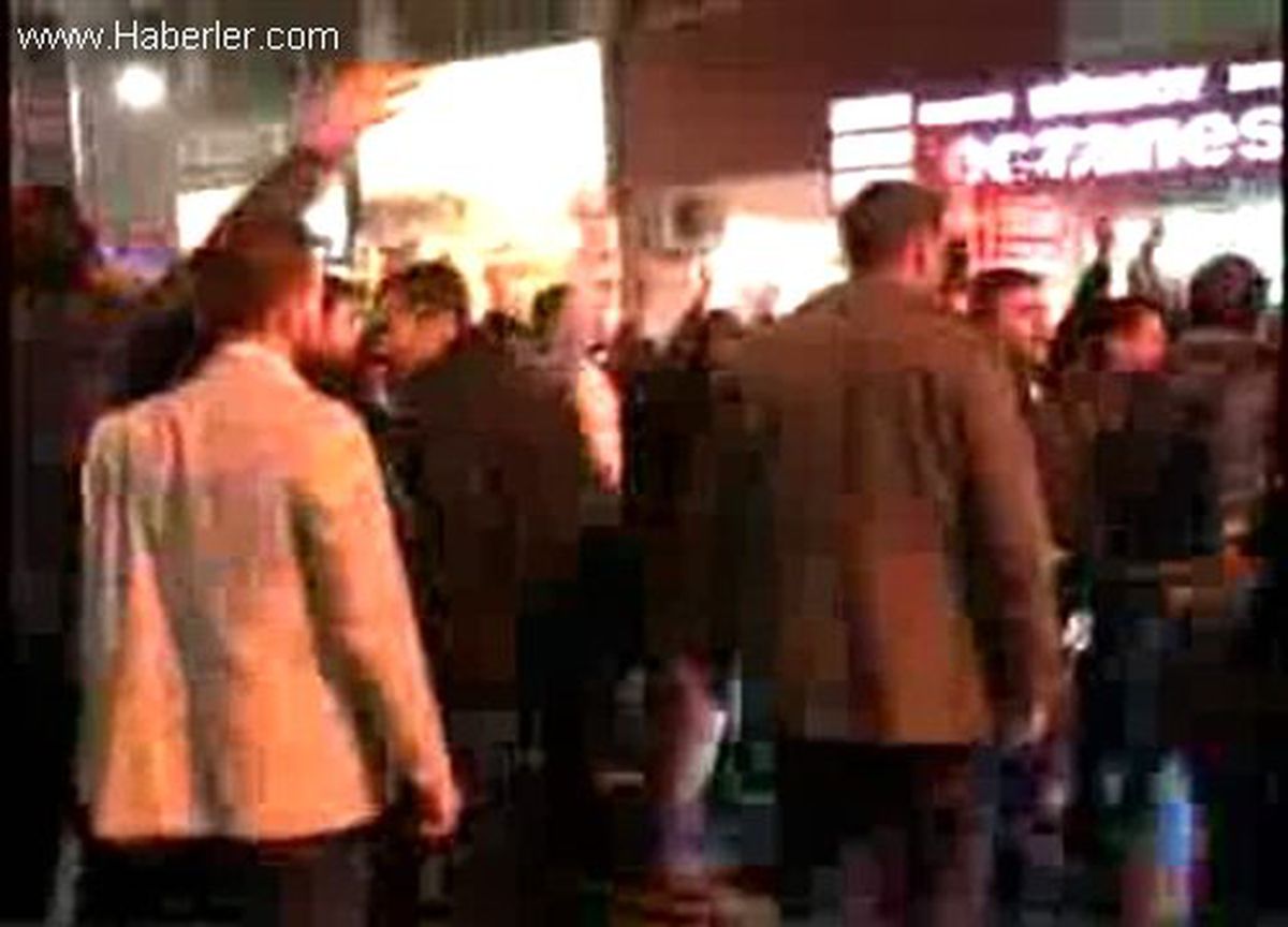 Polis, Malatya Ülkü Ocağı\'nda Arama Yaptı