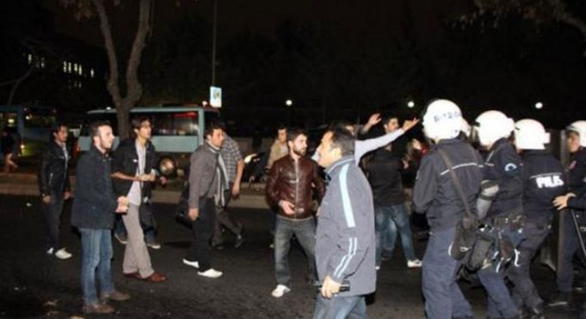 Marmara Üniversitesi Karıştı!