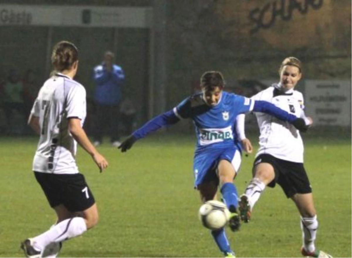 Sv Neulengbach-Konak Belediyespor: 3-0