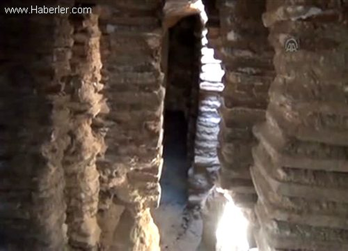 Tarihi eser kaçakçıları sayesinde antik kent bulundu